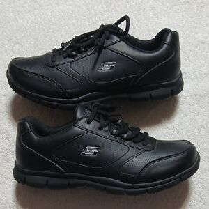 Skechers Mampa Black Lace-Up Athletic Sneakers Slip Resistant Size 10